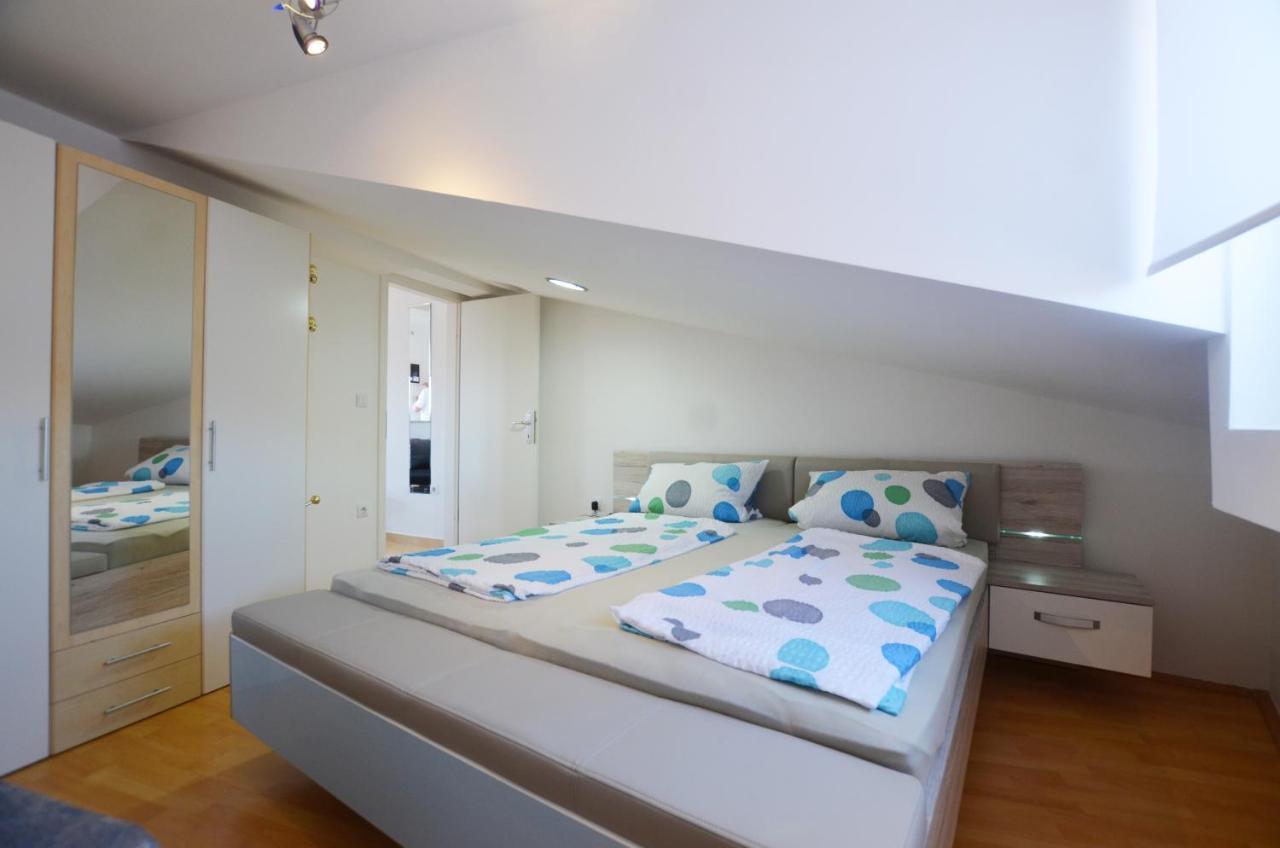 Apartment Zdenac Rovinj Buitenkant foto