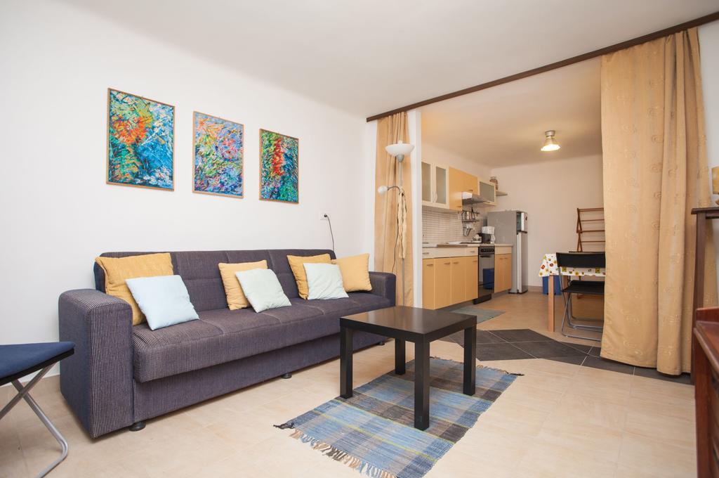 Apartment Zdenac Rovinj Buitenkant foto