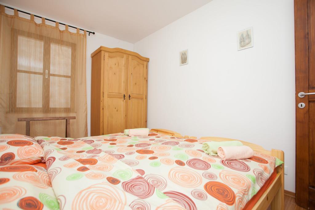 Apartment Zdenac Rovinj Buitenkant foto