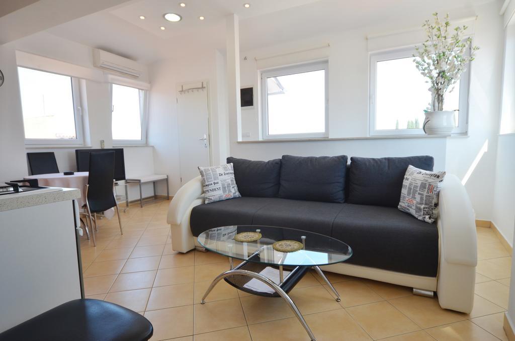 Apartment Zdenac Rovinj Buitenkant foto